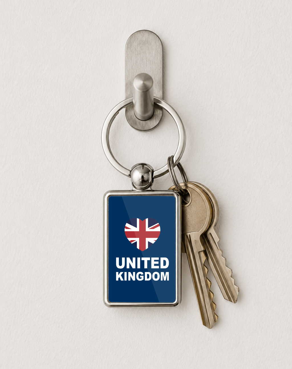 United Kingdom Heart Keyring, UK Flag Keychain, British Pride Gift, Union Jack Metal Key Ring, England Scotland Wales Souvenir - Image 2