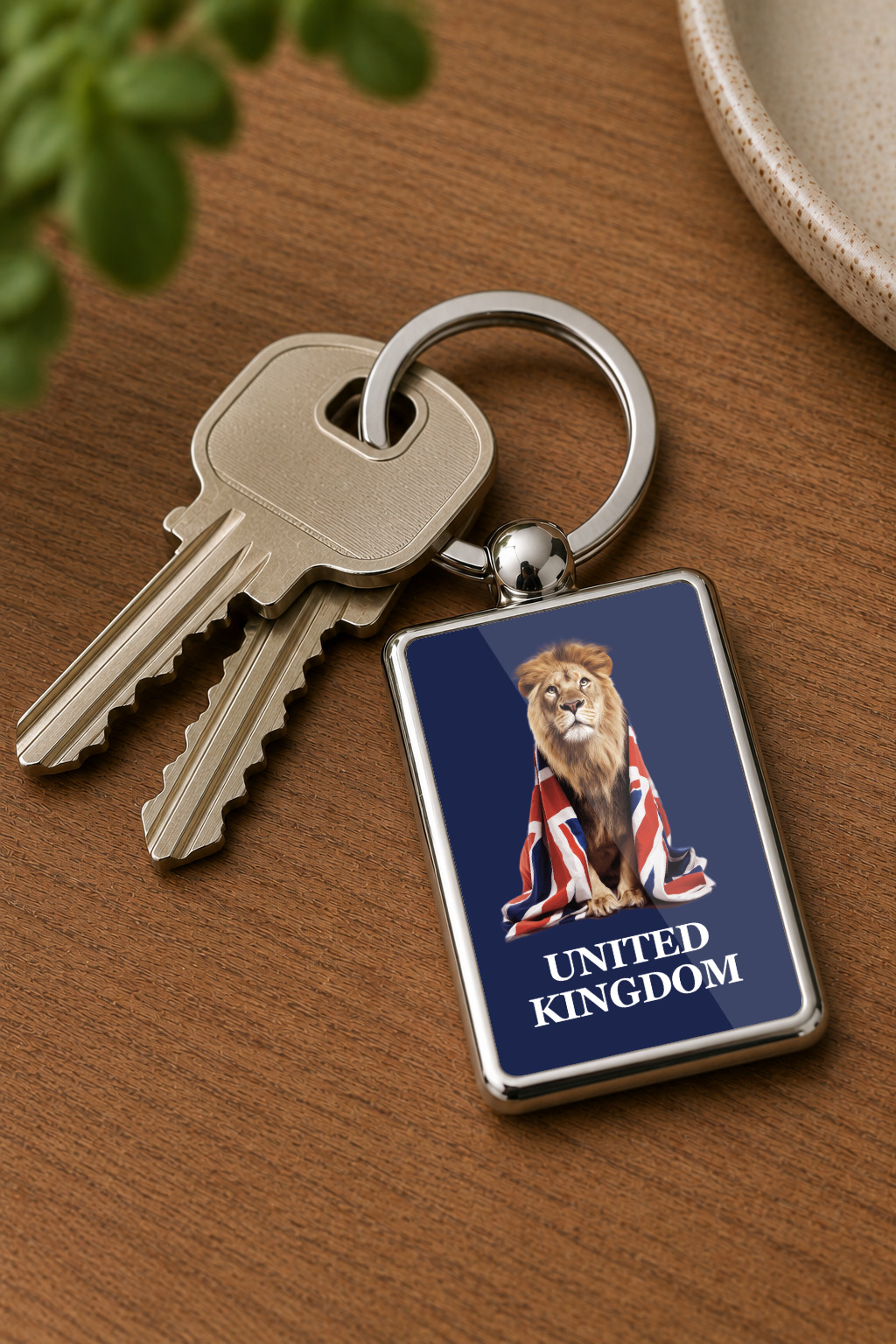 United Kingdom Lion Keyring Double Sided Metal Keychain, Union Jack Lion Gift, British Pride UK Souvenir Accessory - Image 3